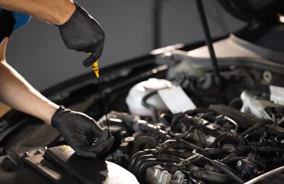 Guide to Automotive Payment Solutions for Speed and Convenience