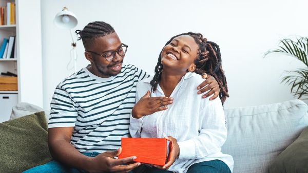 couple on valentines day